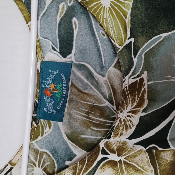 Gary's Island Green Floral Womans Topsize Medium - Picture 3 of 4